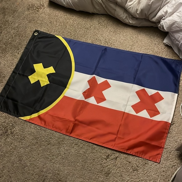 Lmanburg Flag (2020 Dream SMP) - Picture 4 of 6